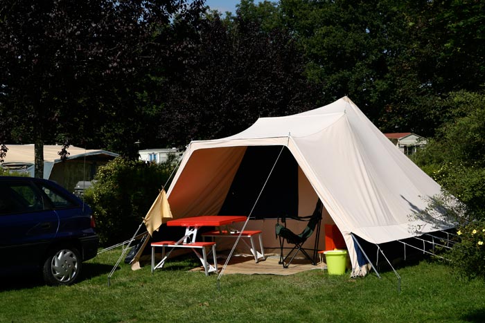 Une tente au Camping du Vièvre